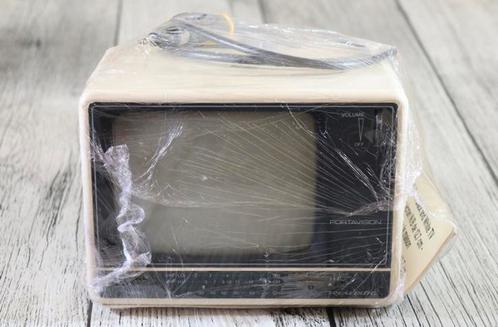 Schitterende zwart-wit tv uit de jaren 70 met 5 inch scherm, Audio, Tv en Foto, Vintage Televisies, Ophalen