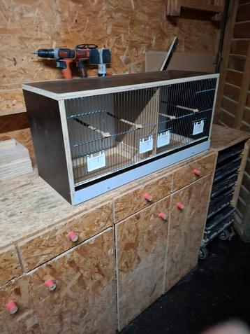 Nieuw vogelkooi  beschikbaar voor biedingen