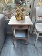 Vintage nachtkastje, Huis en Inrichting, Slaapkamer | Nachtkastjes, Ophalen, Zo goed als nieuw