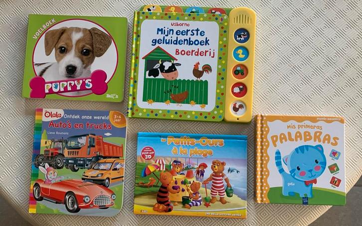 Peuter-kleuter boekjes, Boeken, Kinderboeken | Baby's en Peuters, Zo goed als nieuw, 2 tot 3 jaar, Uitklap-, Voel- of Ontdekboek