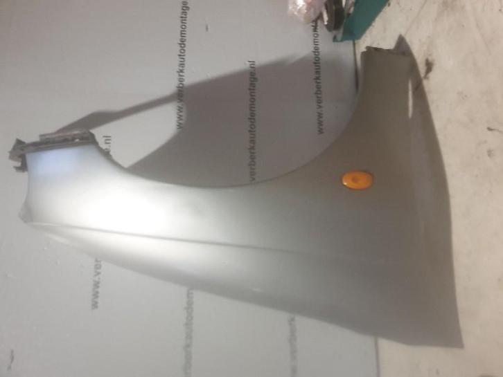 SPATBORD RECHTS VOOR Opel Tigra (75) (01-1994/12-2000), Auto-onderdelen, Carrosserie, Spatbord, Opel, Voor, Rechts, Gebruikt