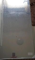 Badkamerspiegel, nieuw, zit nog in plastiek, 110 x  58 cm, Ophalen
