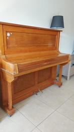 Piano te koop (we overwegen elk bod), Muziek en Instrumenten, Piano's, Ophalen, Gebruikt, Bruin, Piano