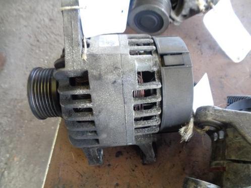 Dynamo van een Alfa Romeo 147, Auto-onderdelen, Motor en Toebehoren, Alfa Romeo, Gebruikt, 3 maanden garantie, Ophalen of Verzenden