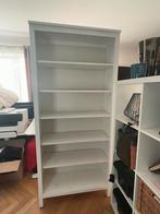 Armoire IKEA blanche, Maison & Meubles, Armoires | Bibliothèques, Comme neuf