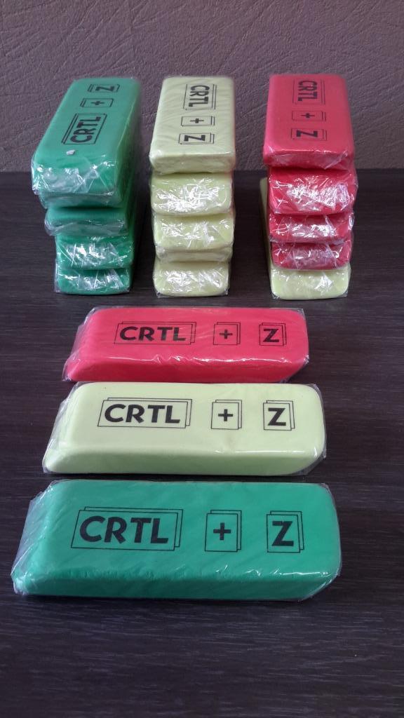 Lot / partij grote gommen ( NIEUW ), Diversen, Schoolbenodigdheden, Nieuw, Ophalen of Verzenden