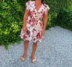 Nieuw gebloemd kleedje, size 1 Nieuwprijs:99€  Mag weg voor, Vêtements | Femmes, Robes, Enlèvement ou Envoi, Neuf, Taille 36 (S)