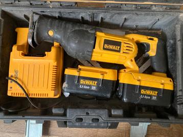 Scie alternative sans fil DeWalt DC305 36 V, Enlèvement ou Envoi, Utilisé, Autres types, 600 watts ou plus
