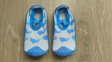 Waterschoentjes maat 21-22 beschikbaar voor biedingen