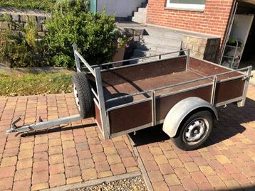 Trailer te koop beschikbaar voor biedingen