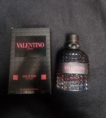 VALENTINO Born in roma intense beschikbaar voor biedingen