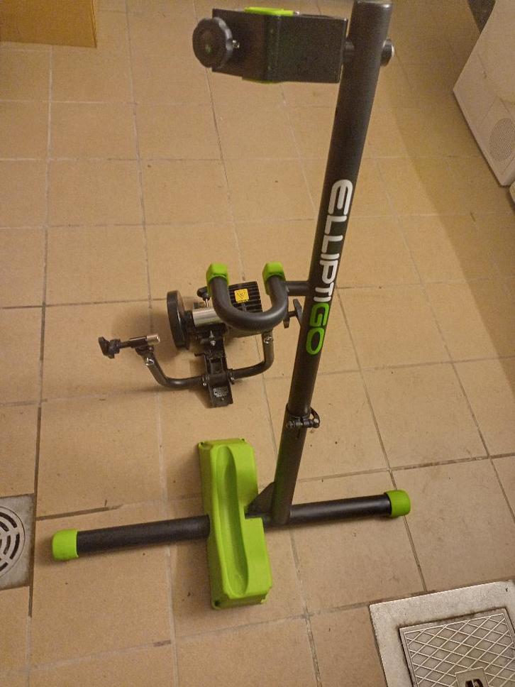 Elliptigo-indoortrainer Fluid 365, Fietsen en Brommers, Fietsaccessoires | Overige Fietsaccessoires, Zo goed als nieuw, Ophalen