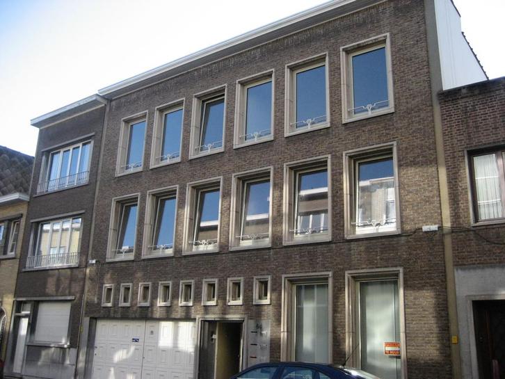 Gerenoveerd appartement vlakbij Zurenborg rustig 2 personen, Immo, Appartementen en Studio's te huur, Antwerpen (stad)