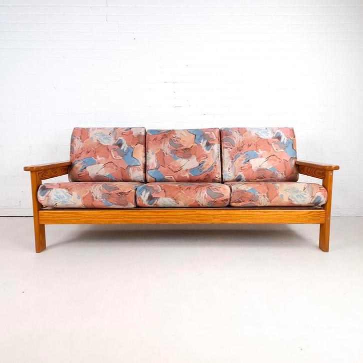 Vintage 3 zitsbank grenen hout Jaren 70 stof/grenenhout, Maison & Meubles, Canapés | Salons, Bois, Tissus, Enlèvement