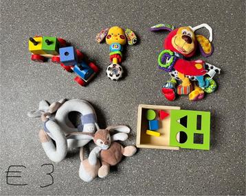 Allerlei baby- en peuterspeelgoed (11 stuks)(samen of apart beschikbaar voor biedingen