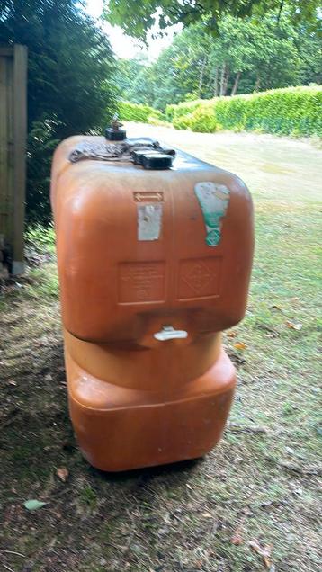 Citerne mazout 1000 l pvc, Enlèvement, Comme neuf