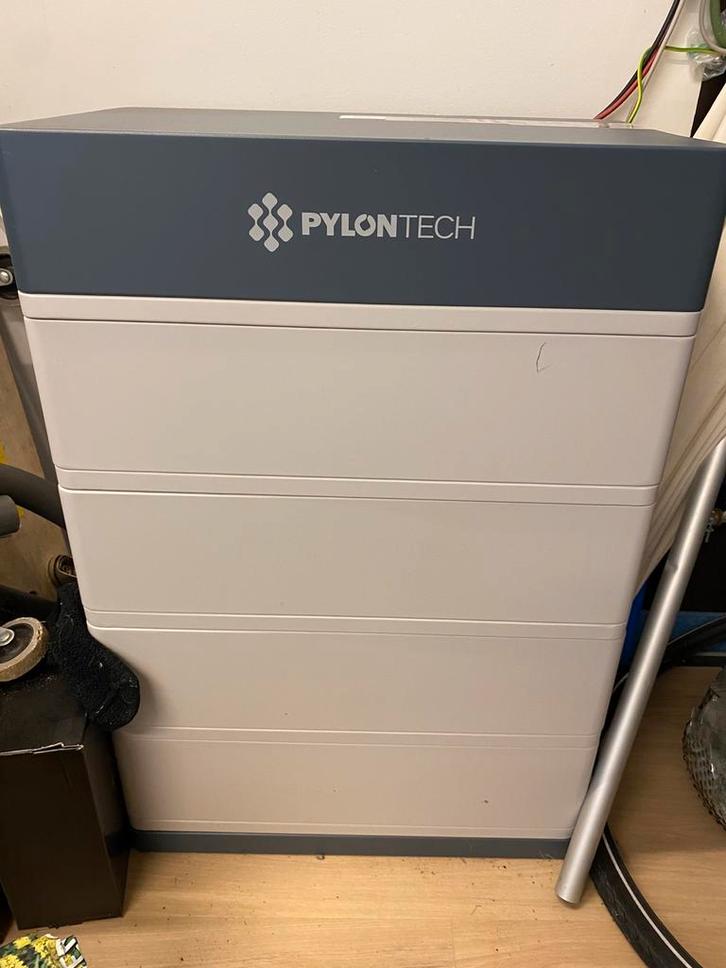 Thuisbatterij en omvormer, Doe-het-zelf en Bouw, Zonnepanelen en Toebehoren, Zo goed als nieuw, Ophalen