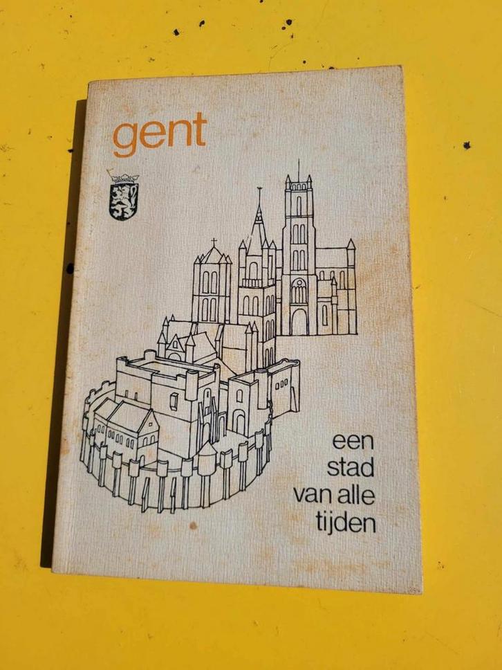 Boek Gent : een stad van alle tijden, Boeken, Geschiedenis | Stad en Regio, Gelezen, Ophalen of Verzenden