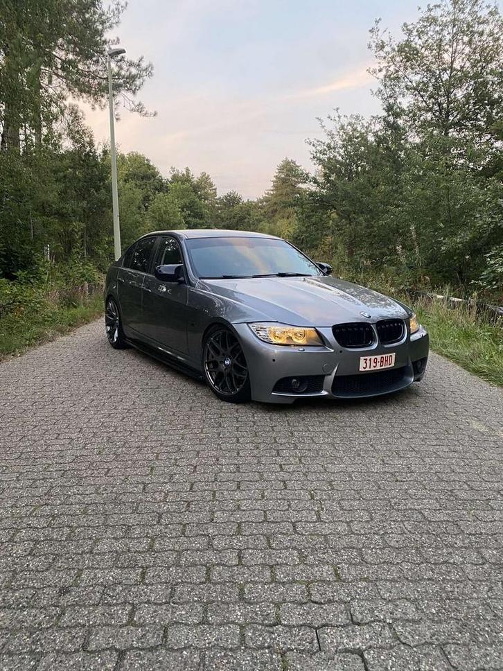 BMW E90 lci M paket 316i, Auto's, BMW, Particulier, 3 Reeks, Cruise Control, Benzine, Euro 4, 5 deurs, Handgeschakeld, Zilver of Grijs