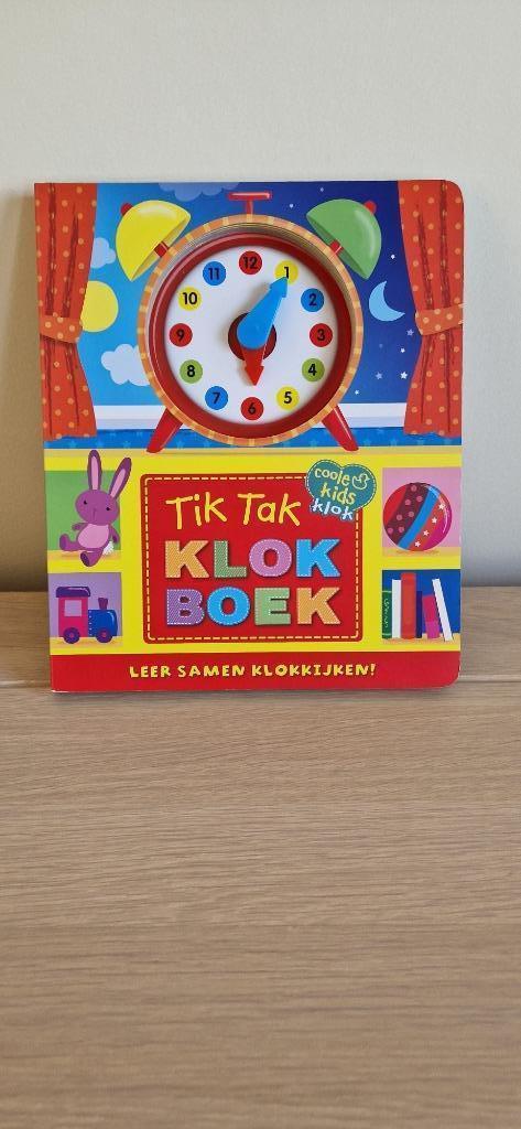 tik tak klokboek    spelenderwijze klokkijken, Kinderen en Baby's, Speelgoed | Kinderpuzzels, Gebruikt, 6 jaar of ouder, Ophalen of Verzenden