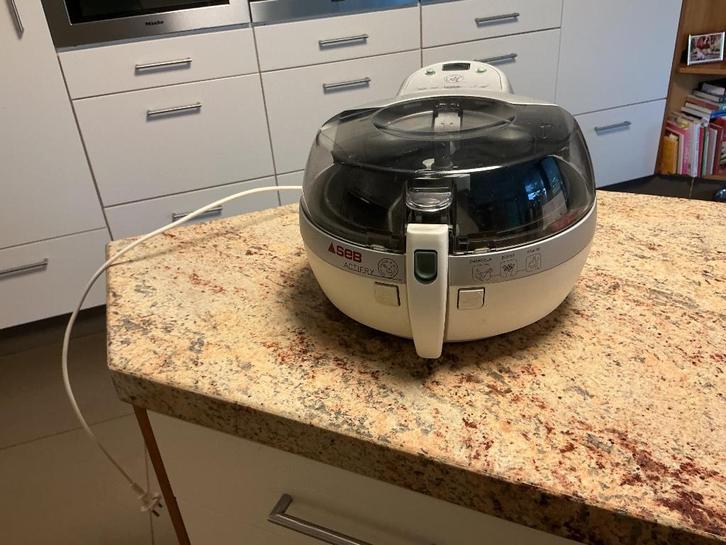 SEB actifry, Electroménager, Friteuses à air, Comme neuf, Friteuse à air, Moins de 750 grammes, Enlèvement