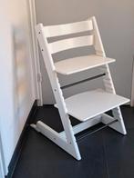 Stokke Tripp Trapp kinderstoel NIEUW MODEL in wit, Ophalen, Zo goed als nieuw, Meegroeistoel, Aanschuifbaar