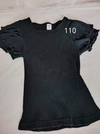 Verschillende t-shirts, Ophalen, Gedragen