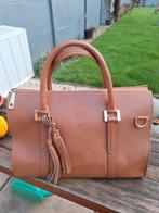 Handtas in Italiaans leder, Handtassen en Accessoires, Tassen | Damestassen, Ophalen of Verzenden, Handtas