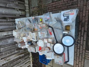 Onderdelen Yamaha nieuw ,nos parts Yamaha  beschikbaar voor biedingen