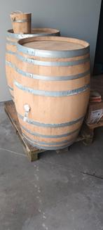 Wijntonnen 300 liter !, Ophalen of Verzenden, Zo goed als nieuw