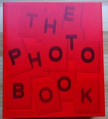 The Photo Book, 2014 Phaidon Press  beschikbaar voor biedingen