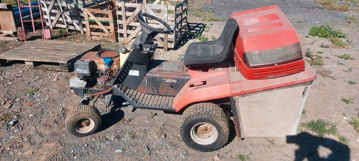 Zitmaaier hf2213s met honda gxv390 13pk motor, Tuin en Terras, Grasmaaiers, Zo goed als nieuw, Opvangbak, Versnellingen, Ophalen