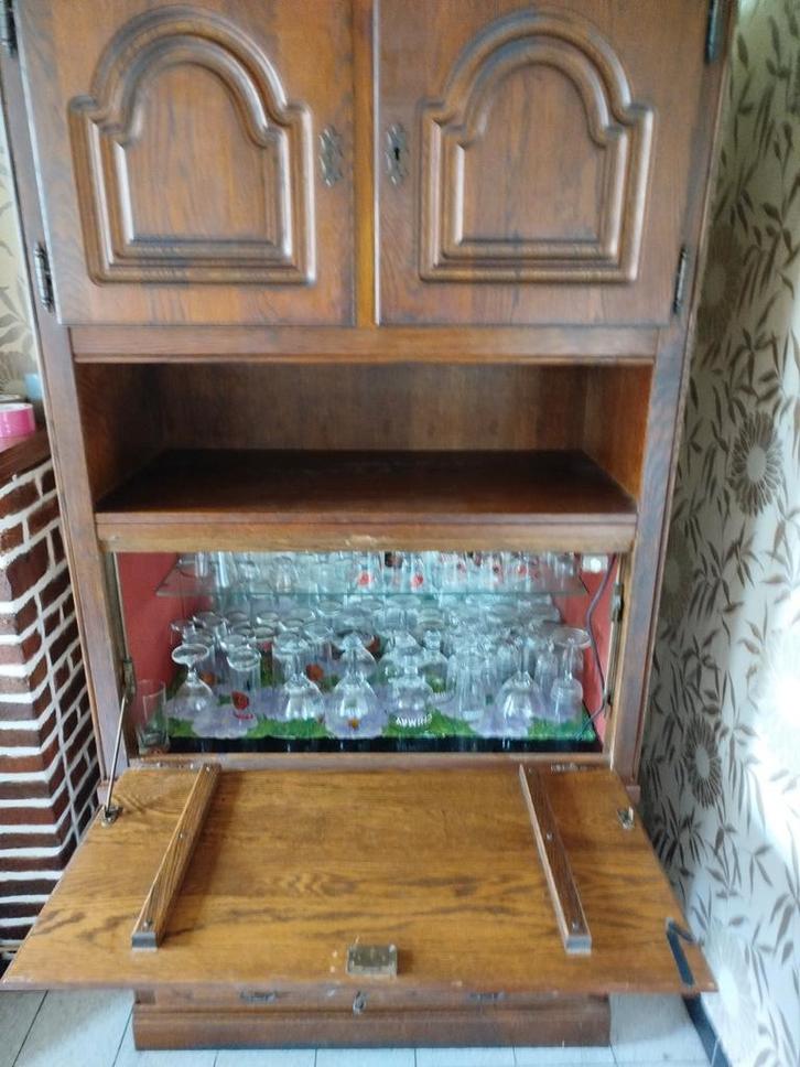 Beau meuble Secrétaire / Bar  - À saisir à Hamme Mille, Huis en Inrichting, Kasten | Secretaires, Ophalen