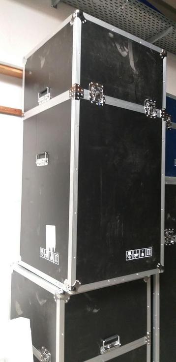 Flghtcase / koffer, hoog en laag model,. beschikbaar voor biedingen