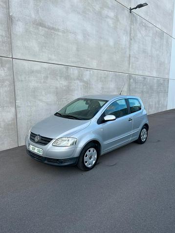 Volkswagen Fox 1.2 Benzine - 2009 - Lage kmstand - Garantie beschikbaar voor biedingen