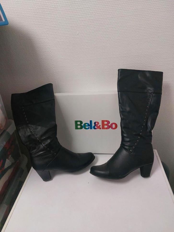 A VENDRE UNE PAIRE DE BOTTES  NOIRES  41, Kleding | Dames, Schoenen, Zo goed als nieuw, Ophalen