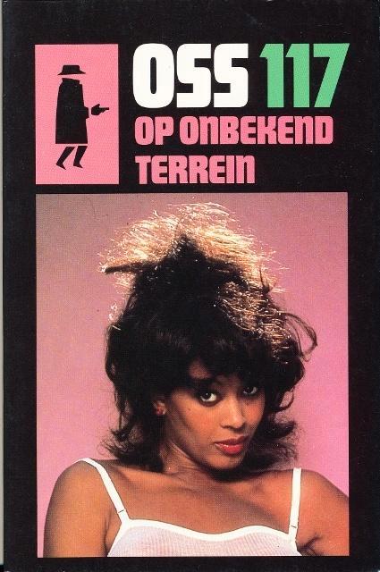 (p90) OSS 117 reeks, 4 pockets, Boeken, Avontuur en Actie, Gelezen, Verzenden