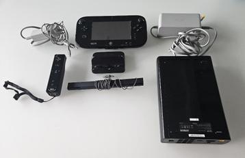 Nintendo Wii U console met 9 Nintendo Wii U games beschikbaar voor biedingen