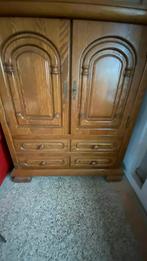 Salle à manger (doit partir au plus vite), Enlèvement