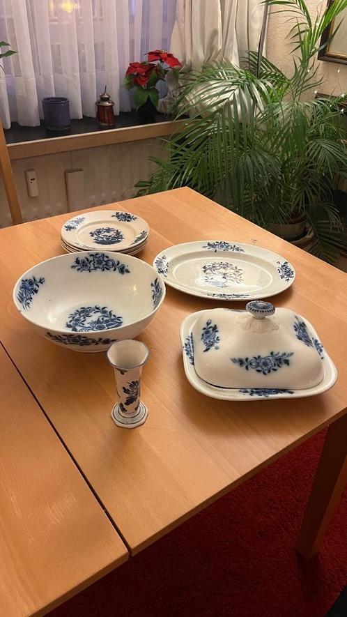 Tafelgerei van RONDA en BOCH Frères, Huis en Inrichting, Keuken | Servies, Gebruikt, Bord(en), Overige stijlen, Porselein, Ophalen of Verzenden