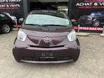 Toyota IQ 1000cc Benzine Automaat 63000km, Auto's, Parkeersensor, Zwart, Bedrijf, Berline