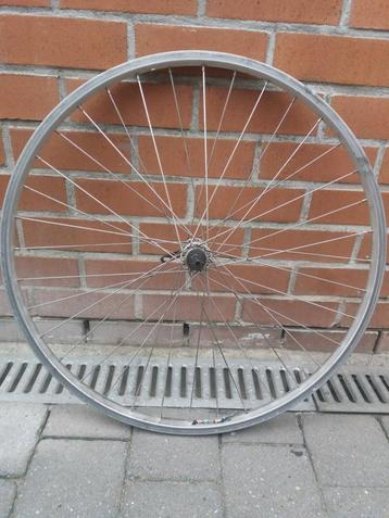 wiel 26inch voorwiel beschikbaar voor biedingen