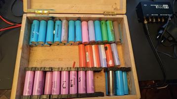 Cellules Li-ion 18650 pour banque de batteries, Enlèvement, Utilisé, Rechargeable