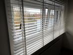 Houten jalouzie, Ophalen, Nieuw