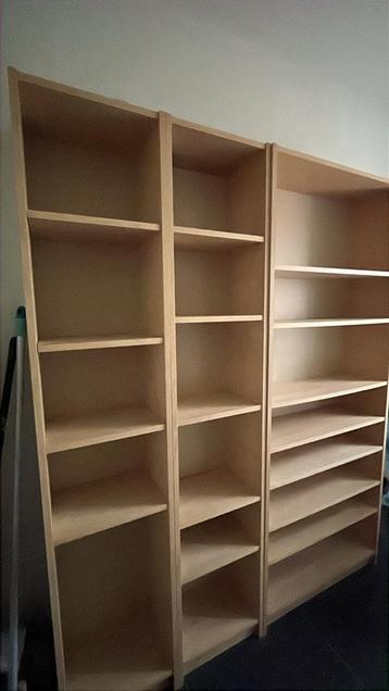 3 BILLY boekenkasten per set of apart beschikbaar voor biedingen
