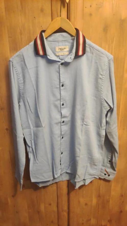 Lichtblauw hemd met gestreepte kraag Fabuleux Marcel Medium, Kleding | Heren, Overhemden, Zo goed als nieuw, Ophalen of Verzenden