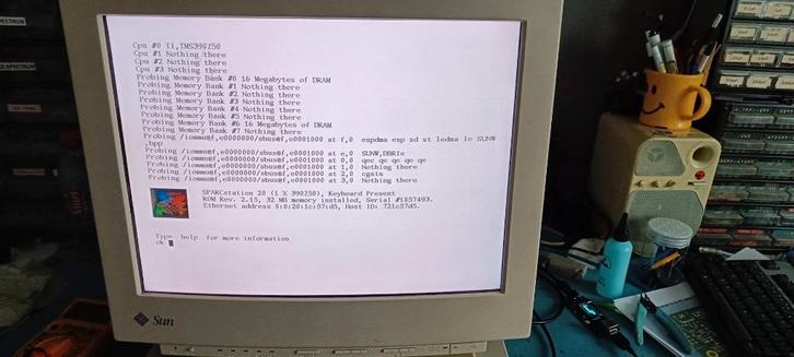 Moniteur SUN pour SparkStation RARE, Informatique & Logiciels, Moniteurs, Utilisé, Enlèvement ou Envoi