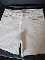 Witte short merk E5 mode net als nieuw te koop.M 44, Kleding | Dames, Broeken en Pantalons, Ophalen, Zo goed als nieuw