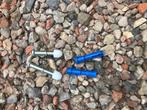 2 pinnen en 2 lange schroeven voor traptrede intex ladder, Ophalen of Verzenden, Nieuw, Ladder