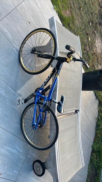 Bmx beschikbaar voor biedingen